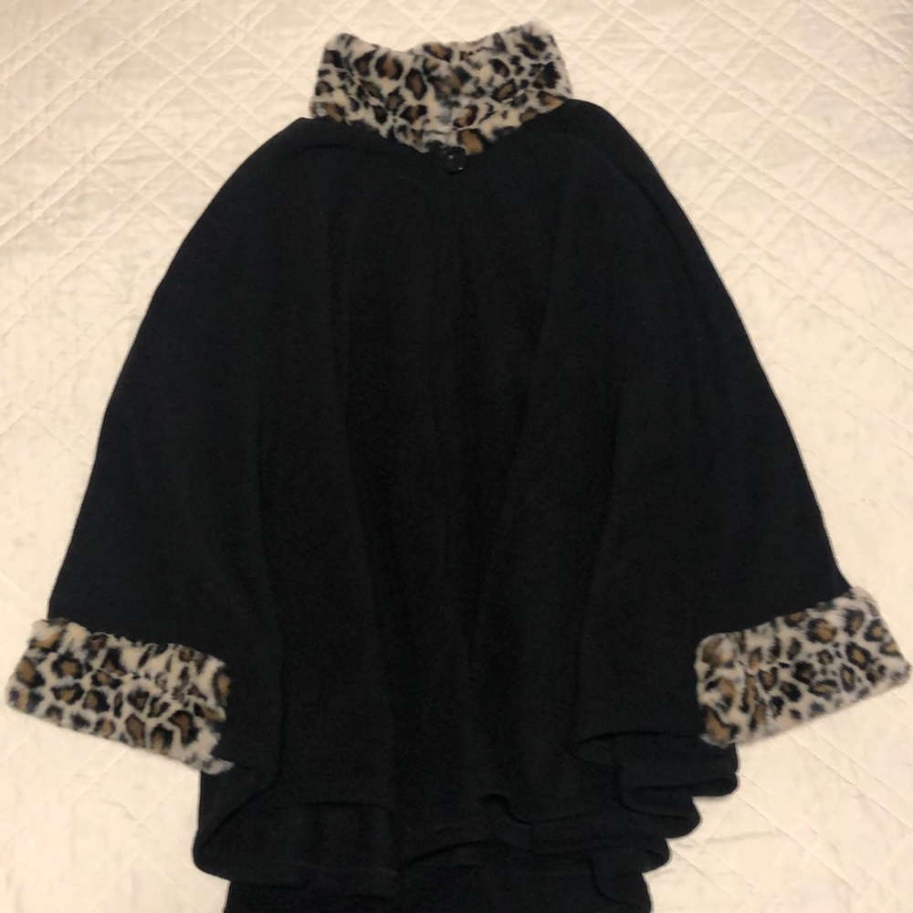 Leopard/cheetah print fleece cape